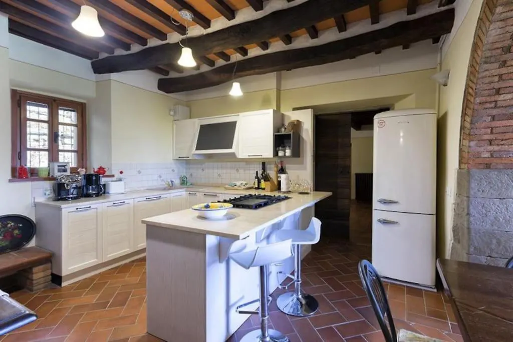 La Poventina Villa Cortona 0*,  Italy